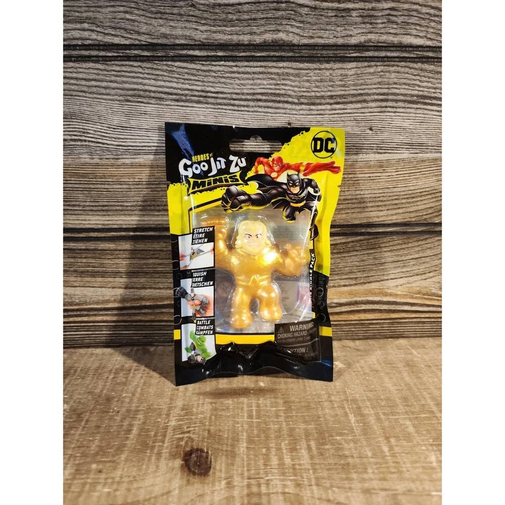 Goo Jit Zu Gold Armor Aquaman Minis Single Pack